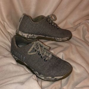 NOBULL women’s size 9 trainer